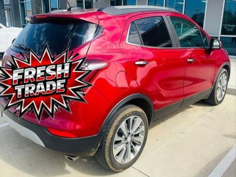 Used 2020 Buick Encore Preferred image 4