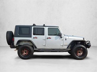 Used 2008 Jeep Wrangler Unlimited Sahara w/ Mopar Chrome Edition Group AWD/4WD video 3
