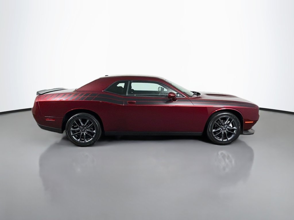 Used 2022 Dodge Challenger GT w/ Driver Convenience Group AWD/4WD image 8