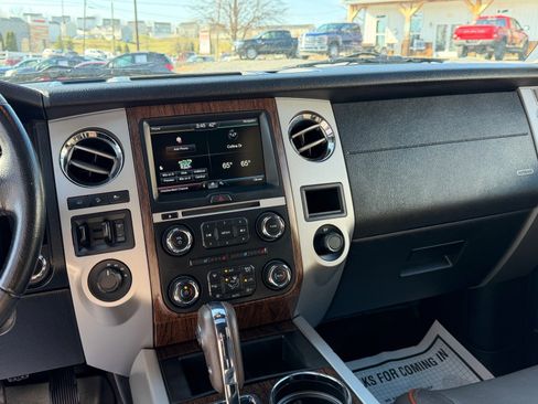 Used 2015 Ford Expedition King Ranch image 13