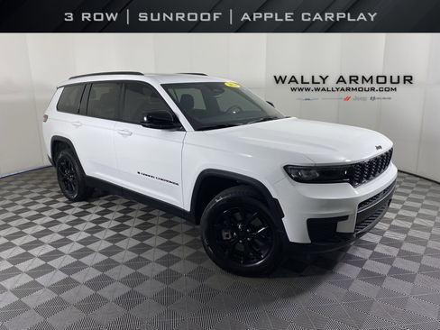 Used 2024 Jeep Grand Cherokee L Altitude AWD/4WD image 1