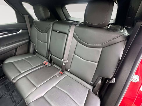 Used 2024 Cadillac XT5 Premium Luxury AWD/4WD image 31