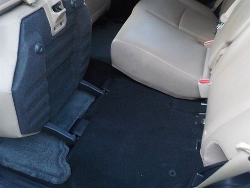 Used 2013 Toyota 4Runner SR5 image 32