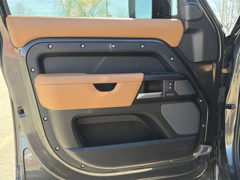 Used 2024 Land Rover Defender 110 Carpathian Edition image 16