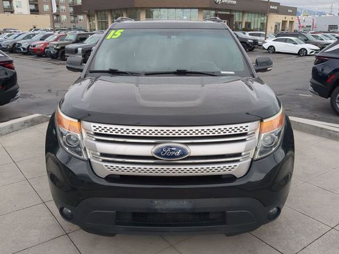 Used 2015 Ford Explorer XLT w/ Equipment Group 202B image 10