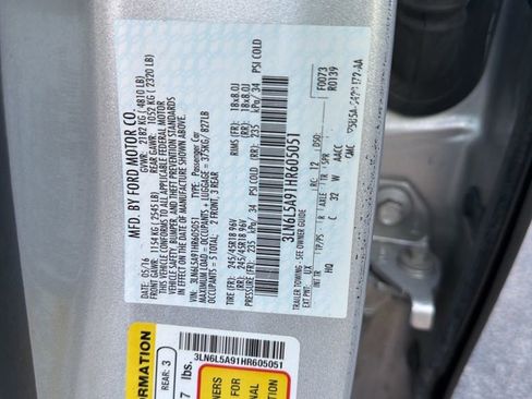 Used 2017 Lincoln MKZ Premiere image 14