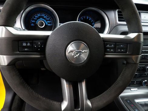 Used 2013 Ford Mustang Boss 302 w/ Boss 302 Accessory Pkg image 32