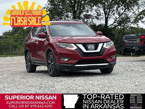 Used 2017 Nissan Rogue SL w/ SL Premium Package AWD/4WD image 1