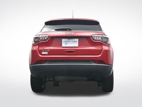 Used 2023 Jeep Compass Sport image 38