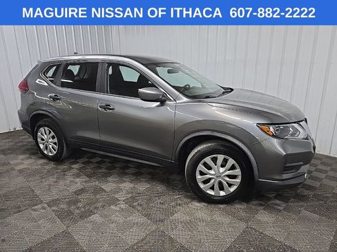 Used 2018 Nissan Rogue S AWD/4WD image 1