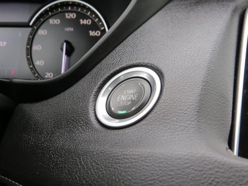 Certified 2023 Cadillac XT4 Luxury w/ Cold Weather Package image 29