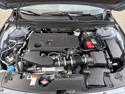 Used 2022 Honda Accord Sport image 32