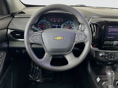 Used 2020 Chevrolet Traverse LS FWD image 11
