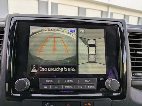 Used 2024 Nissan Frontier PRO-4X w/ Pro Premium Package image 13