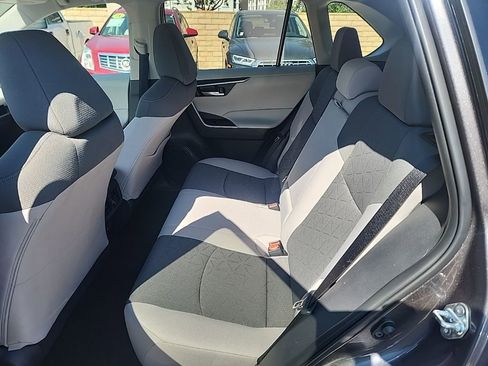 Used 2025 Toyota RAV4 XLE w/ Convenience Package image 11