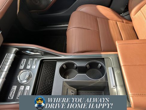 New 2026 Lincoln Nautilus Reserve image 14