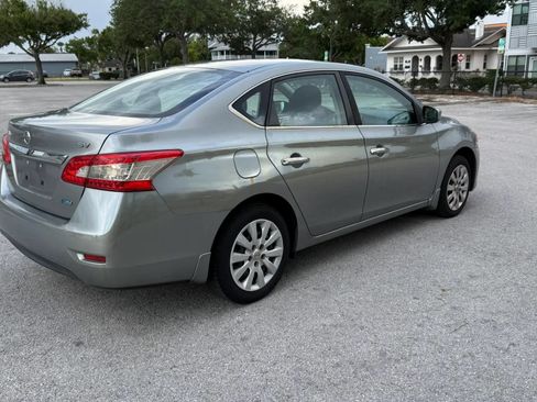 Used 2013 Nissan Sentra SV FWD image 6