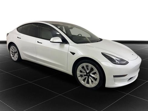 Used 2023 Tesla Model 3 Long Range image 7