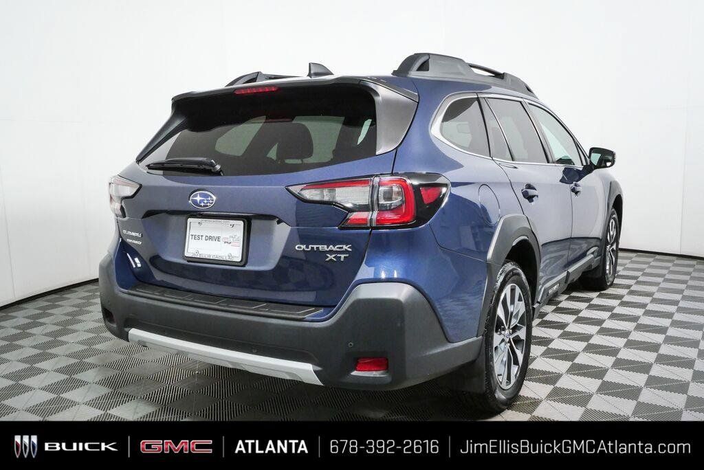 Used 2023 Subaru Outback Limited XT AWD/4WD image 3