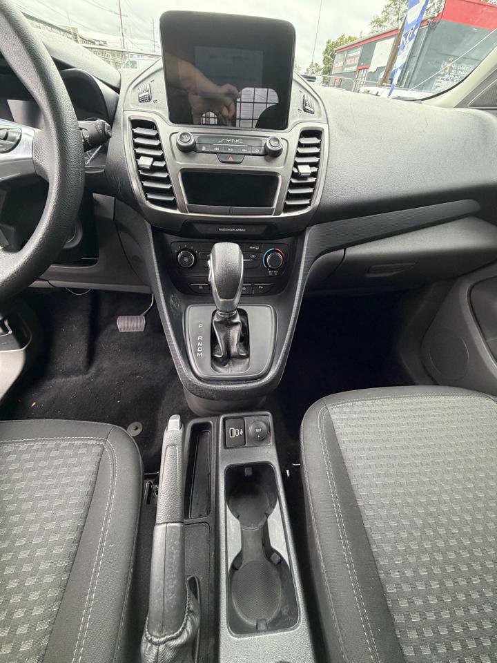 Used 2023 Ford Transit Connect XLT FWD image 26