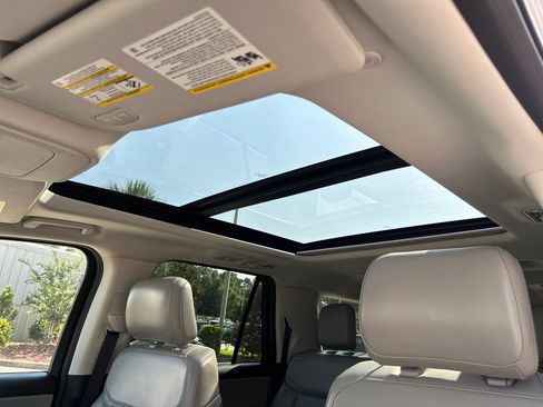 Used 2025 Ford Expedition Max Active RWD image 14