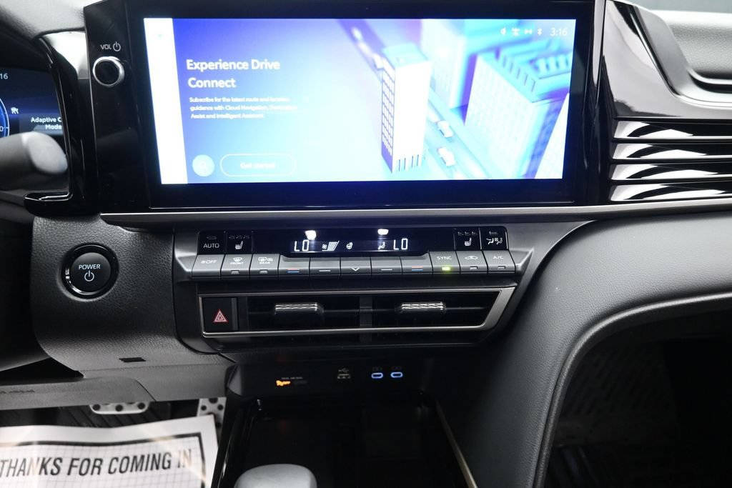 Used 2025 Toyota Camry XSE FWD image 17