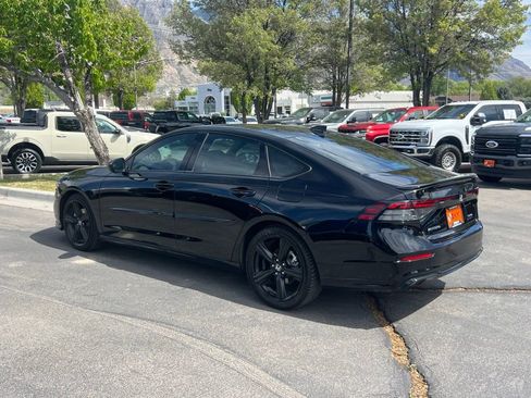 Used 2024 Honda Accord Sport image 13