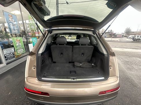 Used 2019 Audi Q7 3.0T Prestige w/ Prestige Package image 13
