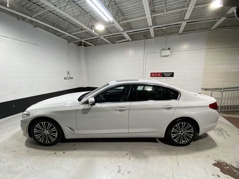 Used 2017 BMW 530i xDrive AWD/4WD image 3