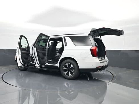 New 2025 GMC Yukon AT4 Ultimate w/ LPO, Illumination Package image 86