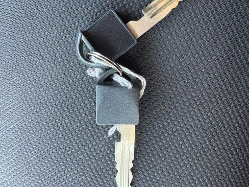 Used 2011 Nissan Rogue SV FWD image 65