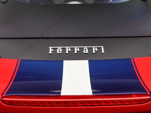 Used 2020 Ferrari 488 Pista Coupe RWD image 13