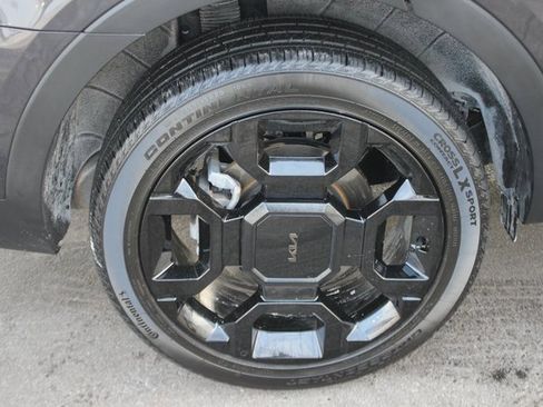 Used 2025 Kia Sorento SX image 39