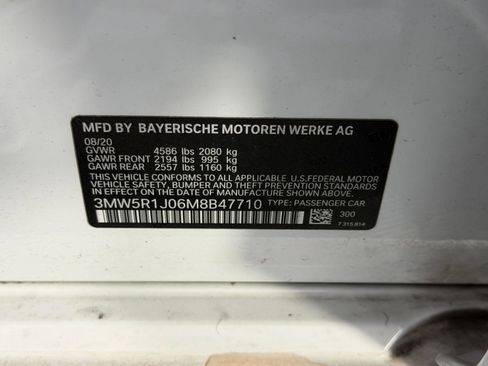 Used 2021 BMW 330i Sedan w/ Convenience Package RWD image 21