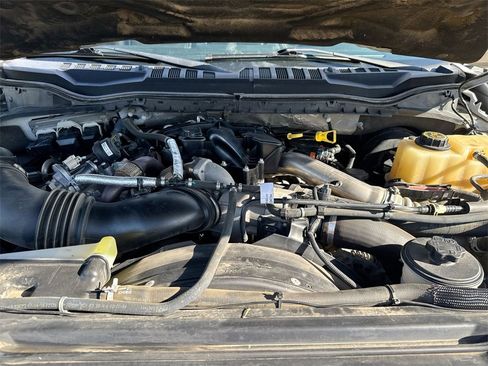 Used 2019 Ford F250 Lariat w/ Lariat Ultimate Package image 25