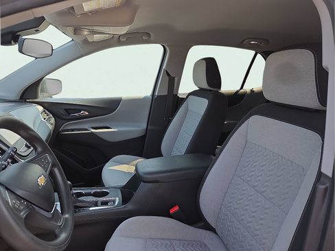 Used 2022 Chevrolet Equinox LS w/ LS Convenience Package AWD/4WD image 13