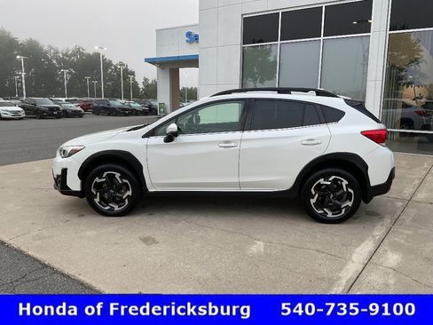 Used 2021 Subaru Crosstrek 2.5i Limited w/ Moonroof Package 2 AWD/4WD image 3