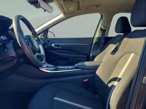 Certified 2021 Hyundai Sonata SEL w/ Preferred Accessory Package image 13