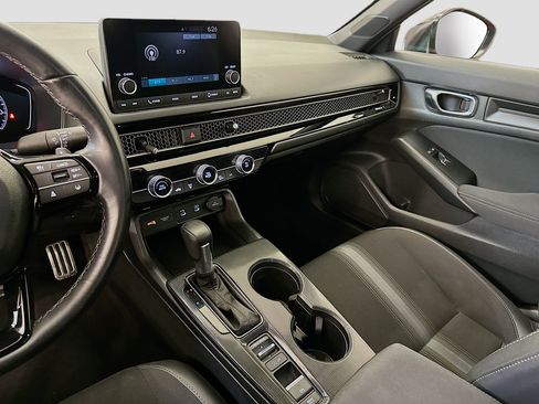 Used 2025 Honda Civic Sport image 25