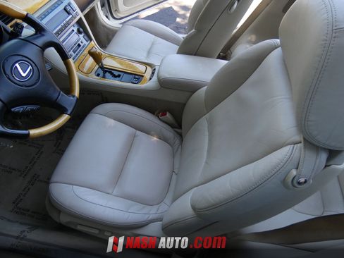 Used 2003 Lexus SC 430 Convertible RWD image 41