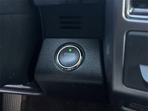 Used 2019 Ford Expedition Platinum image 24