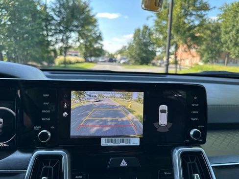 Used 2023 Kia Sorento SX FWD image 39