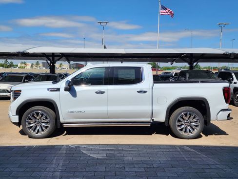 New 2026 GMC Sierra 1500 Denali AWD/4WD image 6