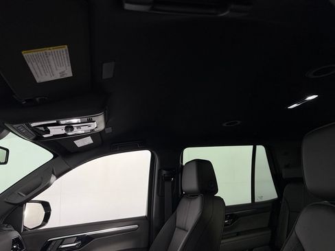 Used 2026 Chevrolet Tahoe RST RWD image 24