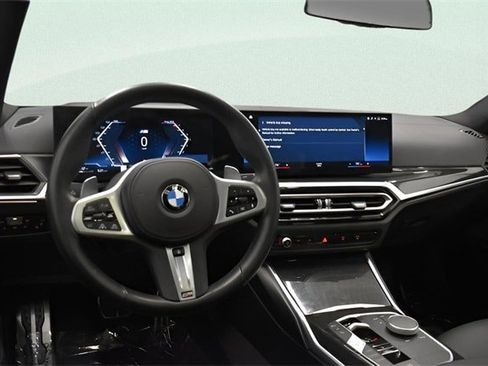 Used 2023 BMW M340i xDrive image 25