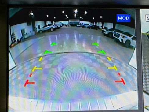 Used 2017 Nissan Pathfinder SL image 18