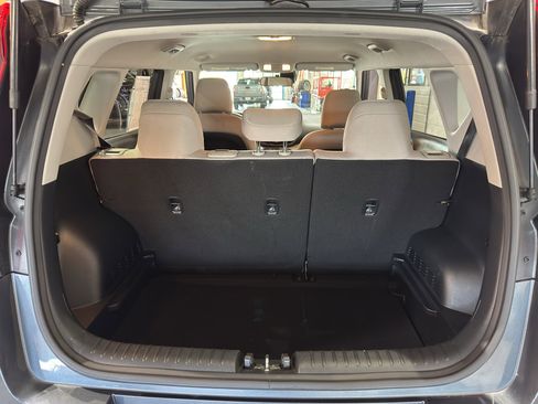 Used 2020 Kia Soul S FWD image 19