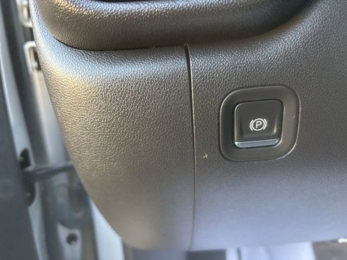 Used 2022 GMC Sierra 1500 Pro w/ Pro Value Package image 20