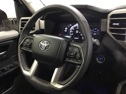 Used 2024 Toyota Tundra Limited w/ Power Package AWD/4WD image 31