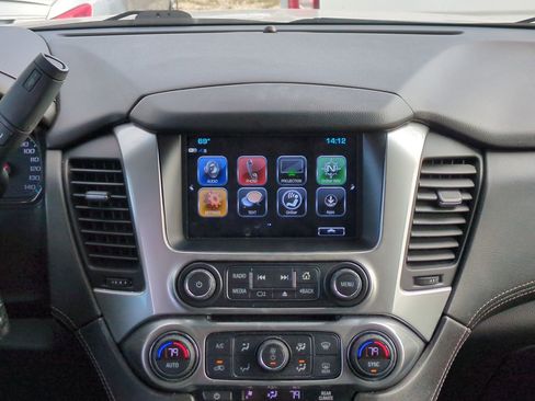 Used 2019 Chevrolet Tahoe LS w/ Enhanced Driver Alert Package image 17